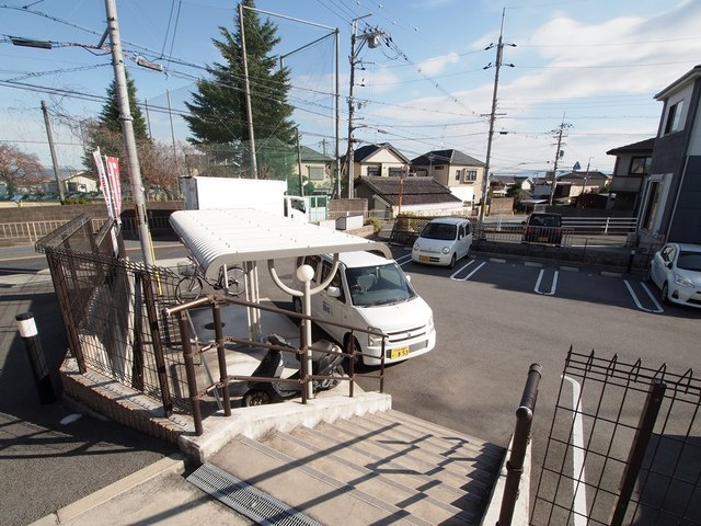アルブル　ポルテの駐車場