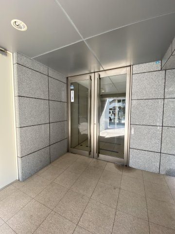 【エントランス】 | クレスティア天神サウス