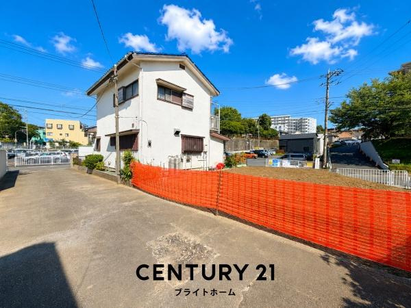 横浜市港南区東芹が谷の新築一戸建の前面道路含む現地写真|周辺物件、周辺環境も合わせてご案内可能です！
お気軽にお問い合わせください。
