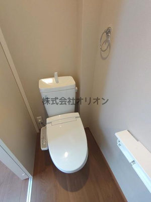 【トイレ】 | Siesta　Villa　上鷺宮の杜East | 室内洗濯機置場