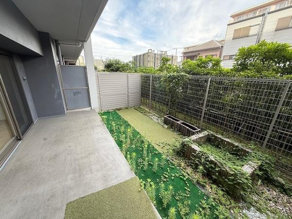 【庭】 | メイツブラン・ヴェリテ若江岩田