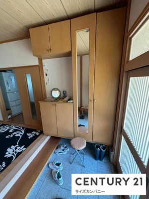 【玄関】 | 泉佐野市中庄　中古戸建