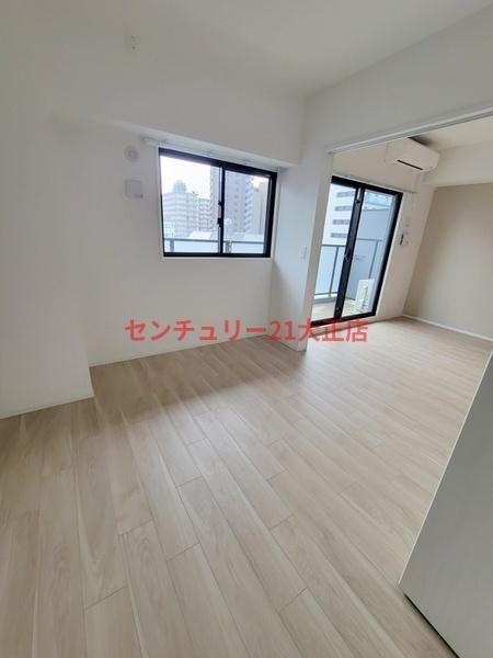 Louis Residence 弁天町の洋室|★明るい洋室★
