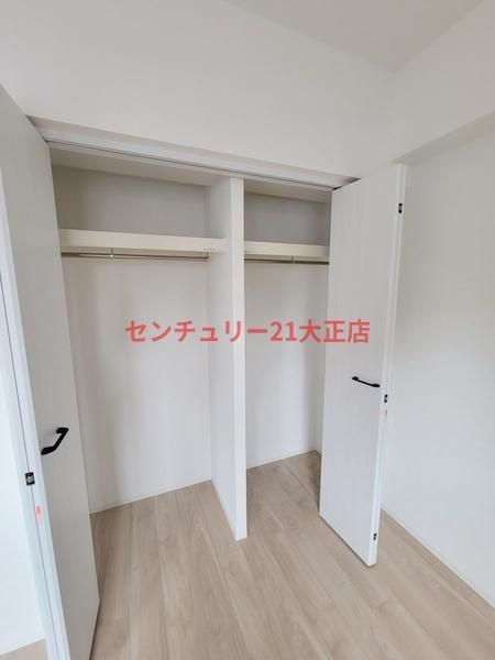 Louis Residence 弁天町の収納|★大きなクローゼット★