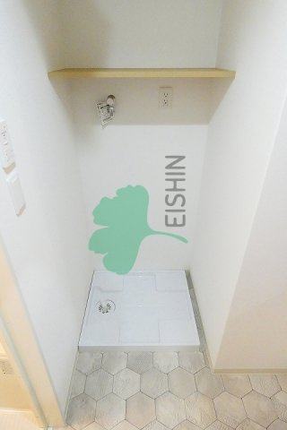 Y・M　FLAT(ワイエムフラット)の浴室