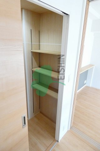 Y・M　FLAT(ワイエムフラット)