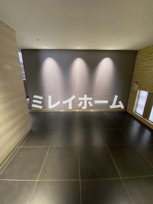 スカイコートパレス大田鵜の木のロビー