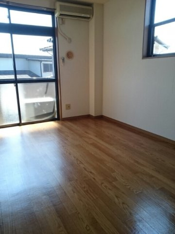 第２龍球園ハイツの内装