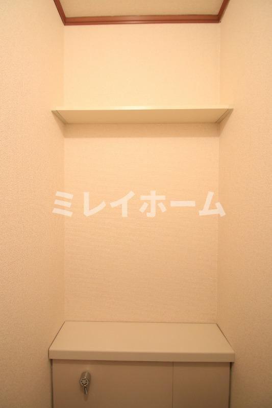 ハイム内田の玄関