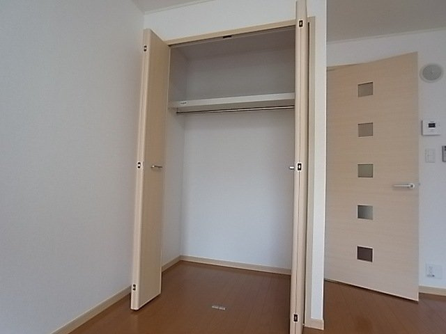 コリーナ　アーリエスⅠの収納