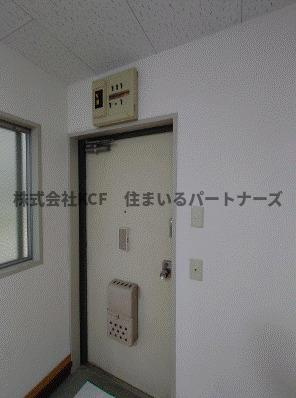 Base.W（ベース.ダブリュー）の玄関
