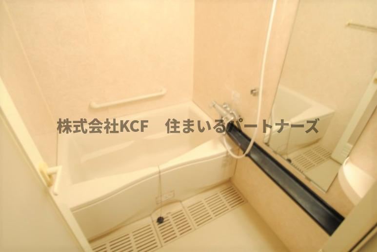 エスポワールⅡの浴室|コンパクトで使いやすいお風呂です