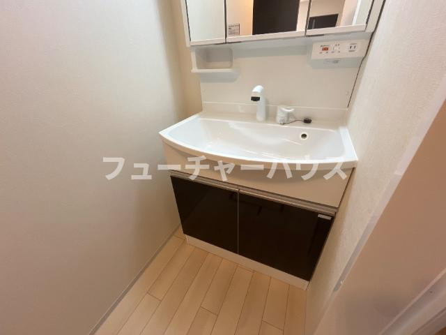 仮）水戸市大塚町字糀内 新築アパートの洗面所|洗髪洗面化粧台（イメージ）