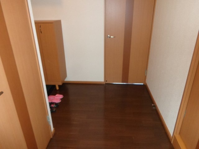 ブリックヒルズⅡの玄関