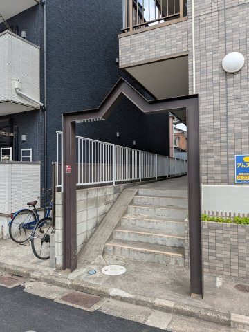 【エントランス】 | グレースK | きれいなエントランスです