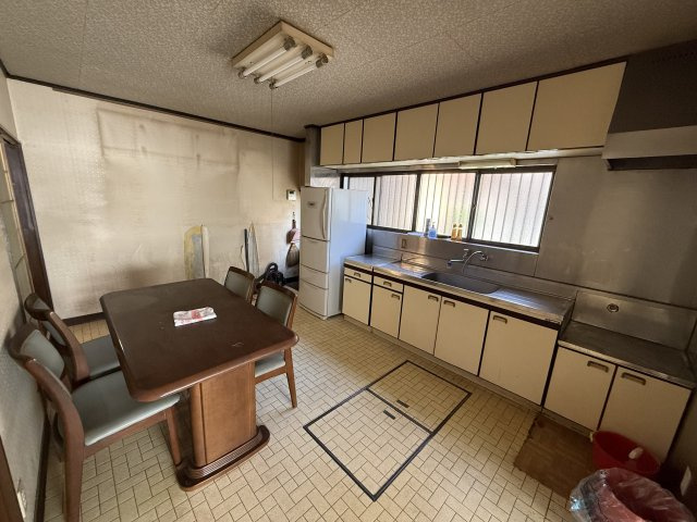 2026/5/24価格変更　戸建　高山市石浦町4丁目　780万（2026/2/1新規）のキッチン
