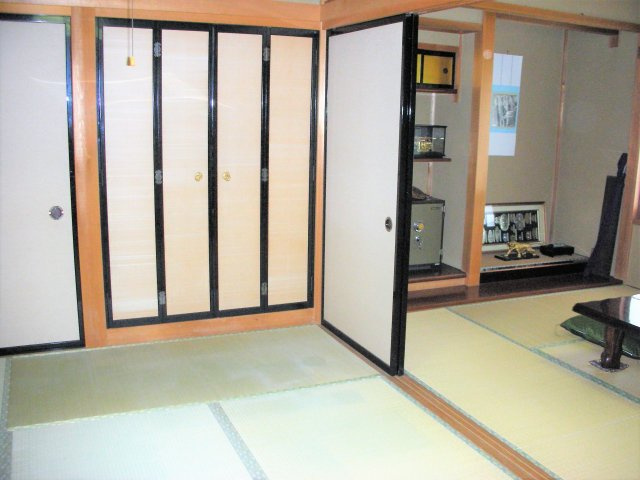 2026/5/28価格変更　戸建　高山市清見町三日町　1800万（2025/10/29新規）の和室