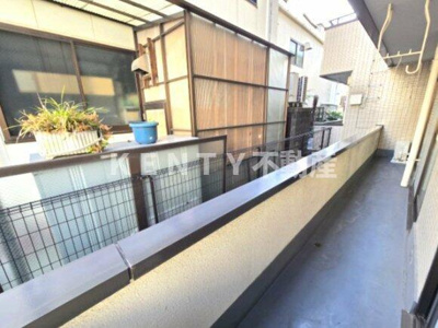 【バルコニー】 | パル仲池上 | バルコニー付きです