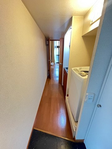 レオパレスSAKABEⅠの玄関