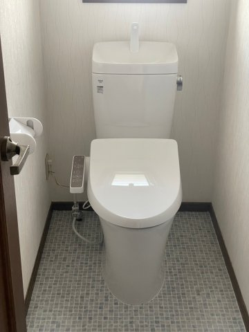 西岐波一戸建てのトイレ