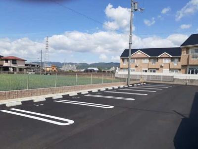 【駐車場】 | ポポラス　Ⅱ | 車をお持ちの方に嬉しい駐車場付きの物件です
