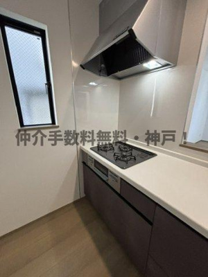 【キッチン】 | 神戸市垂水区東垂水3丁目　新築戸建　仲介手数料無料！ | お料理しやすいキッチンです