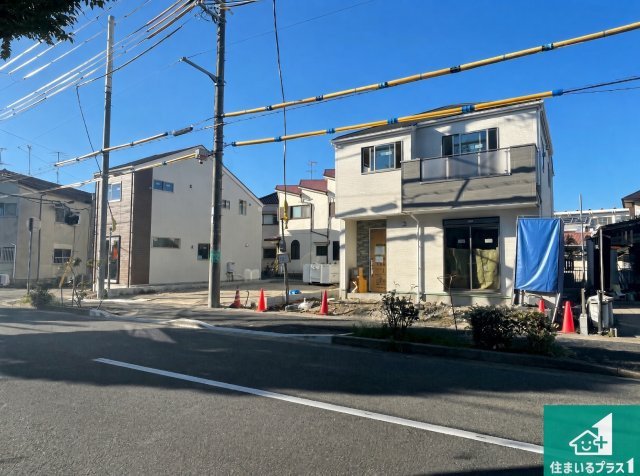 伊丹市鈴原町　第1期　新築一戸建ての外観|周辺は落ち着いた街並みの住宅地！子育てがしやすい住環境です！まだ未完成ですが、現地でしかわからない事もございます。是非一度ご覧ください。