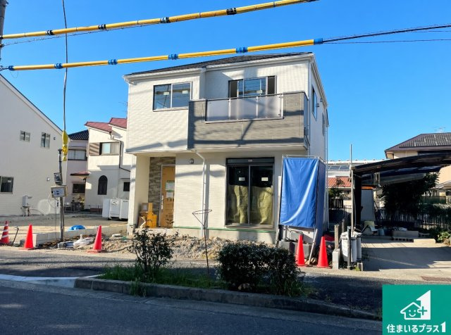 ■伊丹市鈴原町　第1期　新築一戸建ての外観|周辺は落ち着いた街並みの住宅地！子育てがしやすい住環境です！まだ未完成ですが、現地でしかわからない事もございます。是非一度ご覧ください。