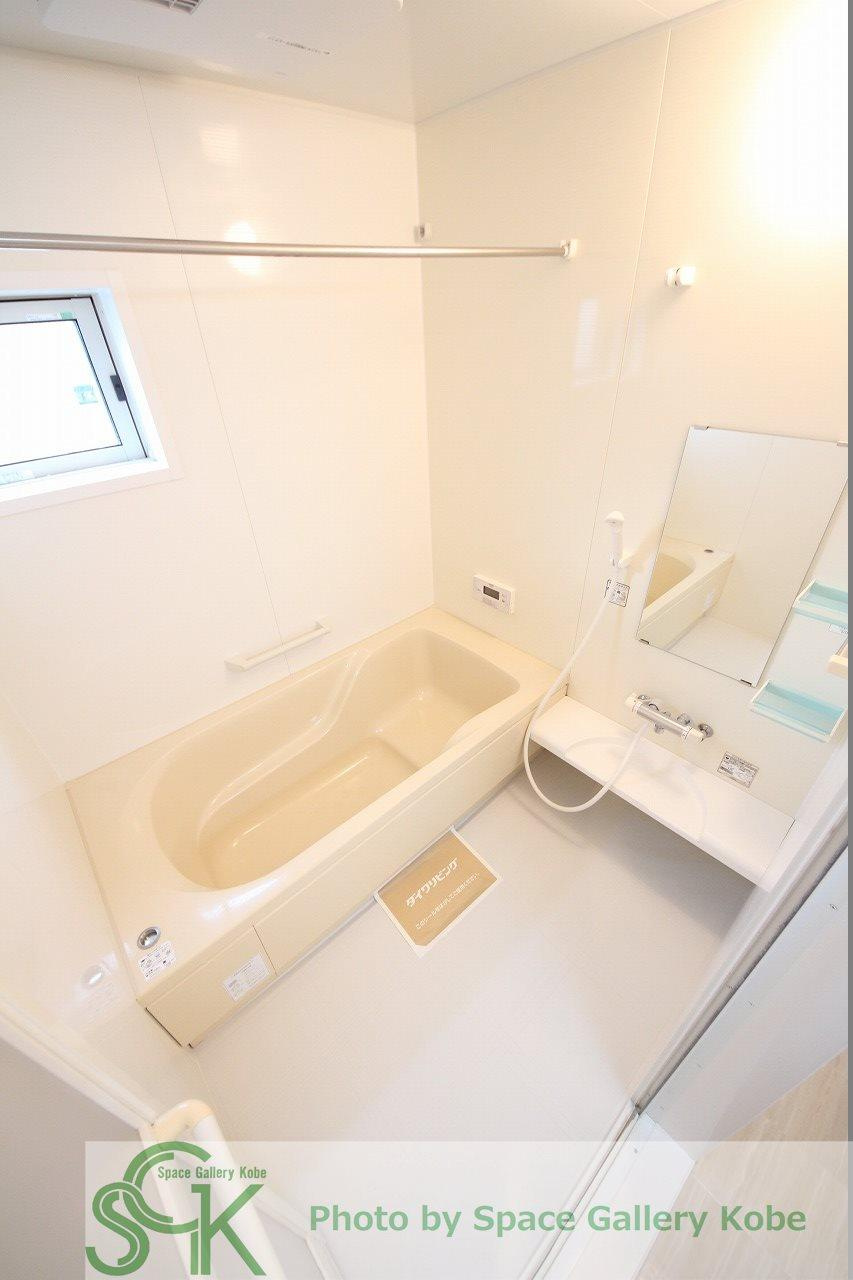 岡田様戸建借家　B棟の浴室|※お部屋により仕様が異なる場合があります※