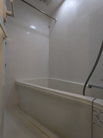 アジールコート東大井の浴室|日々の疲れを癒すお風呂付です