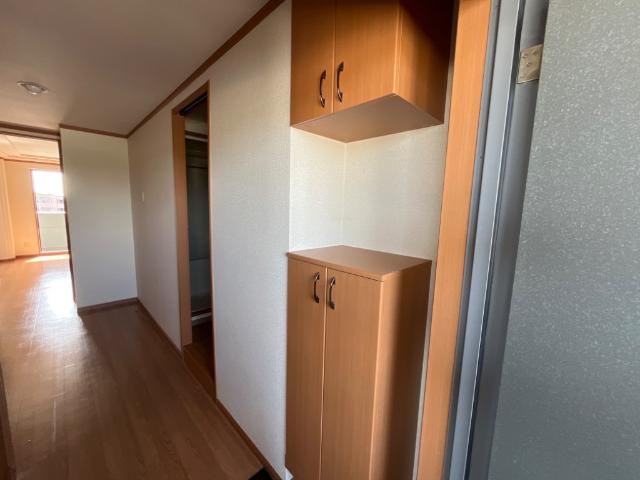 ヴィンテージの収納|下駄箱