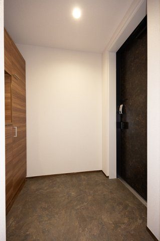 ザ・プレイス中野桃園の玄関|※写真は同タイプ住戸です。