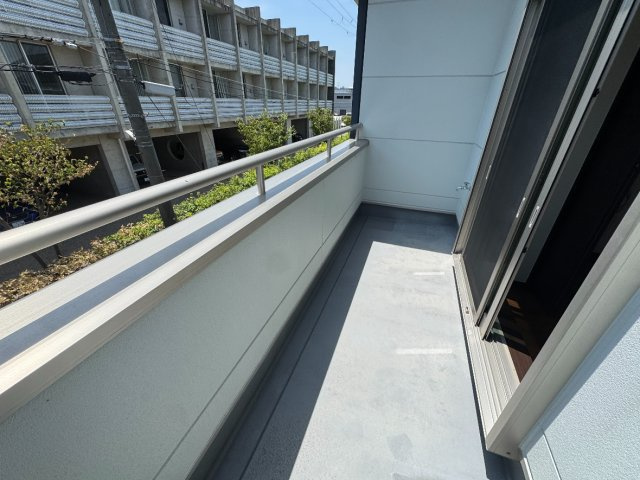 堺市西区菱木２丁　中古戸建のバルコニー