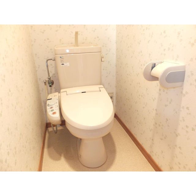 ラークヒルのトイレ|落ち着いたトイレです