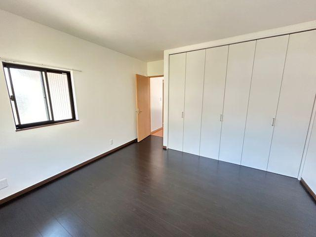 春野町南ヶ丘7丁目　中古戸建　の洋室|2F　9.0帖