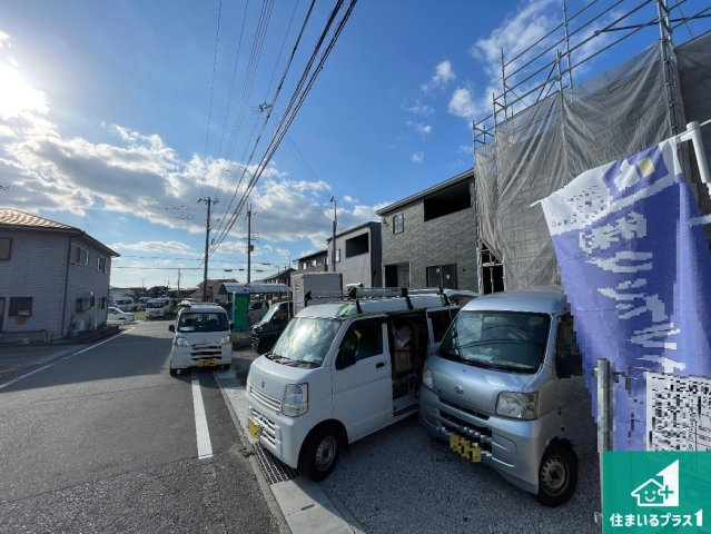小野市神明町　第13期　新築一戸建ての前面道路含む現地写真|周辺は落ち着いた街並みの住宅地！子育てがしやすい住環境です！まだ未完成ですが、現地でしかわからない事もございます。是非一度ご覧ください。