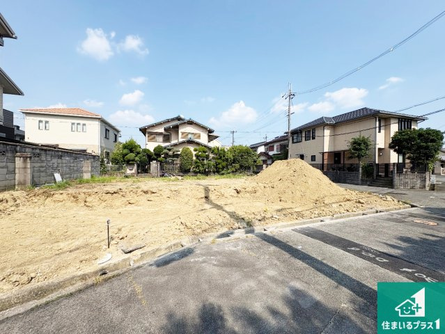 枚方市渚南町　第1期　新築一戸建ての外観|周辺は落ち着いた街並みの住宅地！子育てがしやすい住環境です！まだ未完成ですが、現地でしかわからない事もございます。是非一度ご覧ください。
