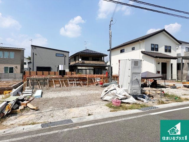 小野市神明町　第13期　新築一戸建ての外観|周辺は落ち着いた街並みの住宅地！子育てがしやすい住環境です！まだ未完成ですが、現地でしかわからない事もございます。是非一度ご覧ください。