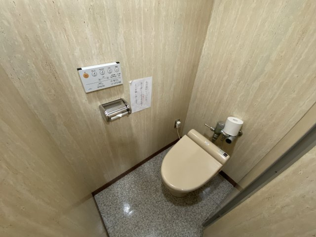 【居間・リビング】 | NLC新大阪6号館 | ウォシュレット付きトイレ
