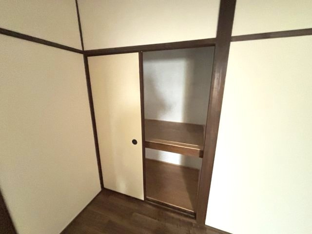 富田林市西板持町８丁目の一戸建ての収納