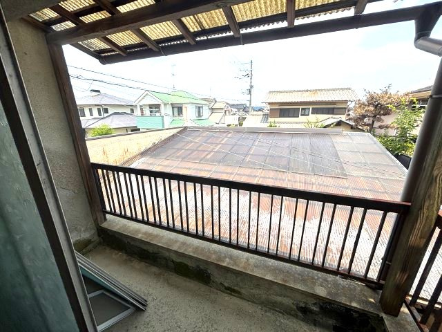 富田林市西板持町８丁目の一戸建てのバルコニー