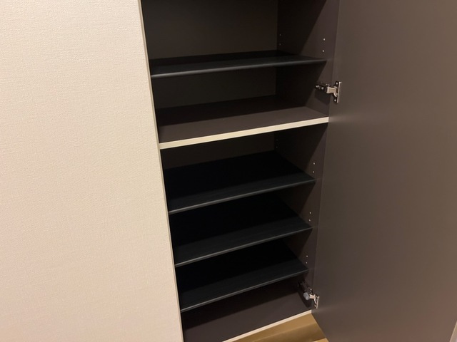 黒岩新築アパート|下駄箱(イメージ)