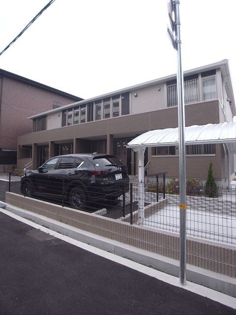 セント・グレース武庫川Ⅰの駐車場