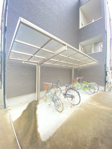 ポルトボヌールの駐車場