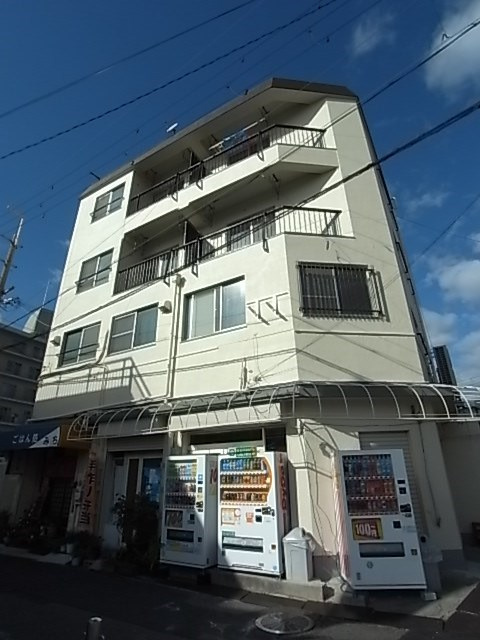 甲武ビルの外観|外観は落ち着いています