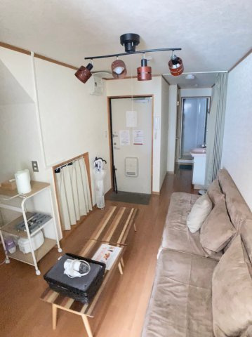 ソレイユ谷町の居間・リビング