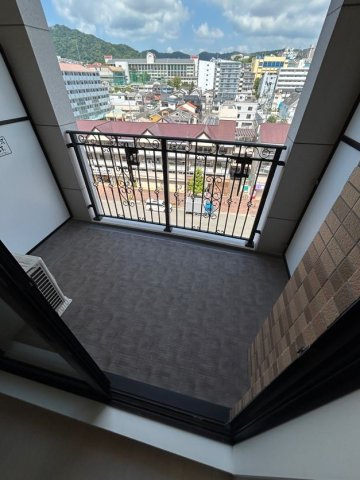 Luxe神戸WESTのバルコニー
