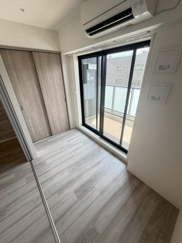 コンフォリア・リヴ本町ＷＥＳＴ Ｑの寝室