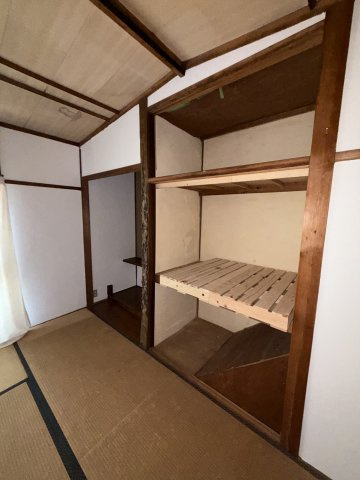 大日丘1丁目貸家の収納