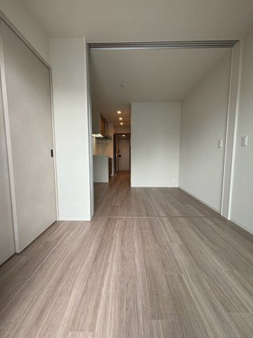 コンフォリア・リヴ本町ＷＥＳＴ Ｑの寝室